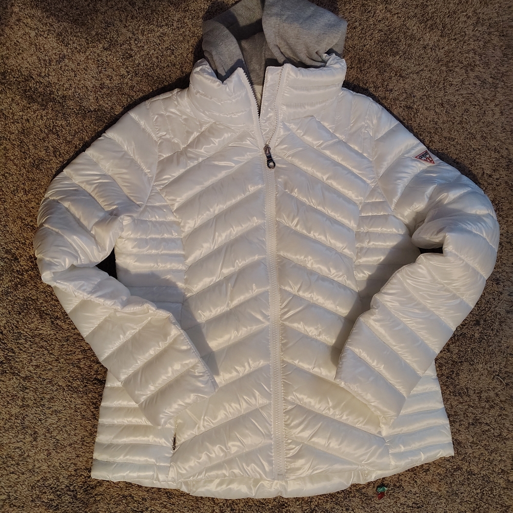 Guess White Puffer Jacket with Gray Hood